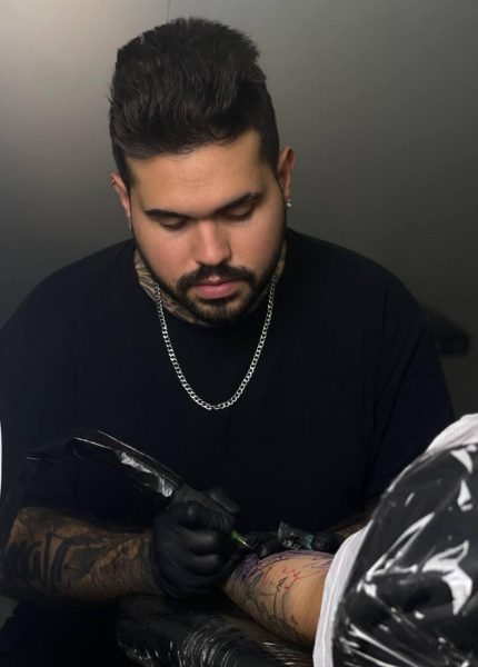 Arturo Rodriguez Tattooer